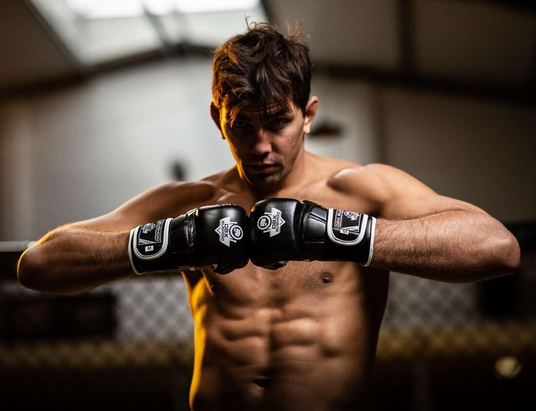 MMA Rukavice DBX BUSHIDO E1v9 5/7