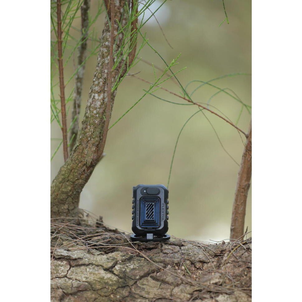 LIGHT REPEL with 10 Mosquito Repellent Tablets / Mosquito Repeller / BLACK Decathlon