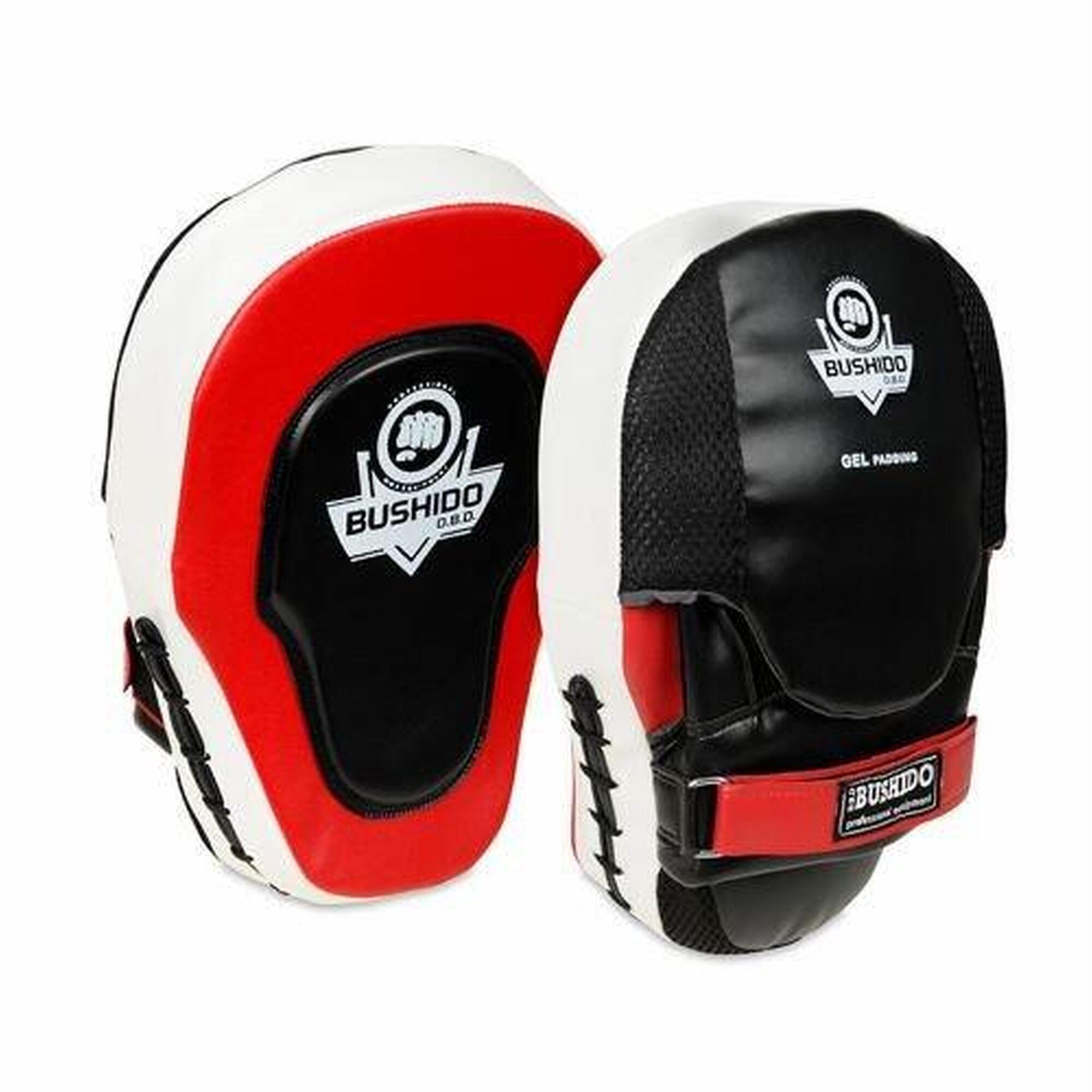 DBX BUSHIDO Boxerské lapy DBX BUSHIDO ARF-1101