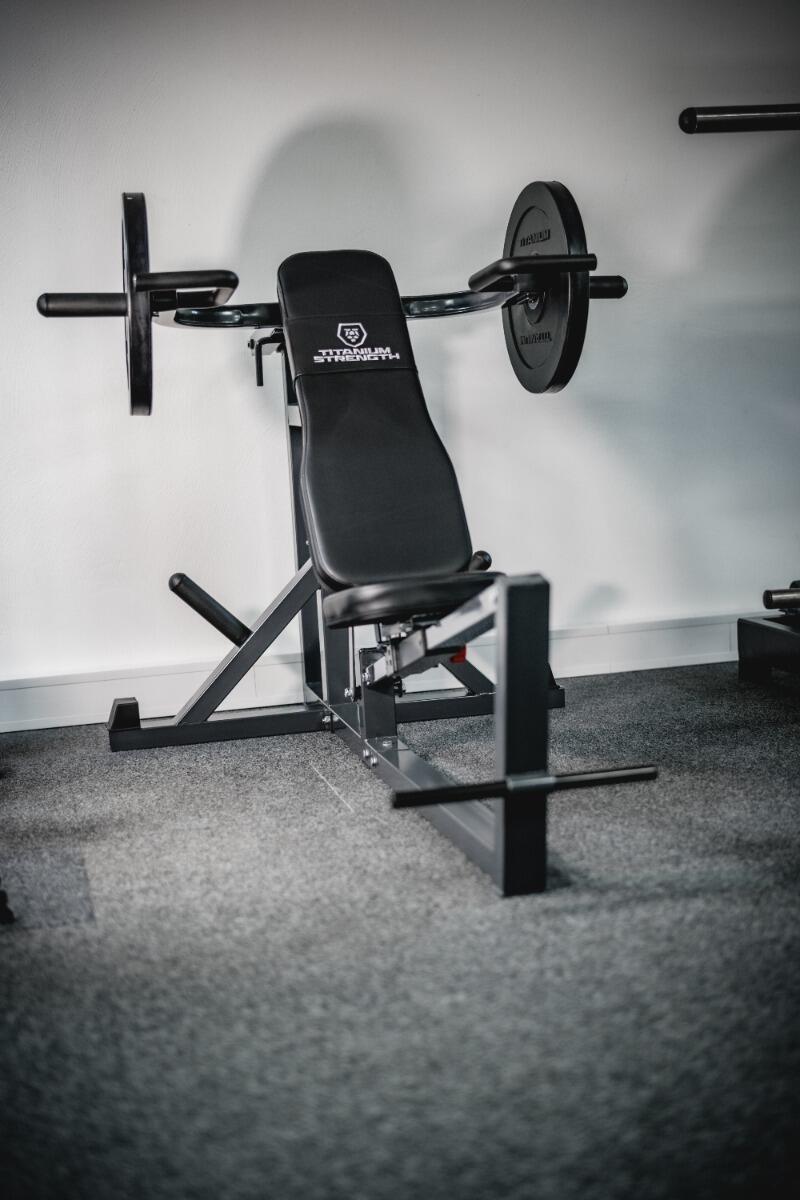 Titanium Strength Multi Bench Press 2/5