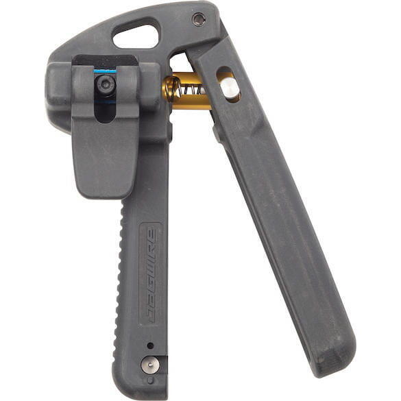 Outil d'insertion Pro Needle Driver      5490€ 5999€ -8%    * La vente débute le 08/05/2025    JAGWIRE Outil d'insertion Pro Needle DriverVendu exclusivement en ligne   