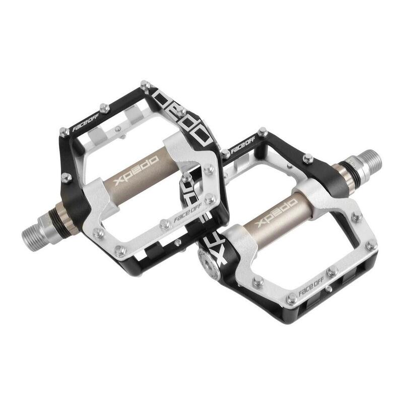 MTB/Plattform Pedal  FACEOFF 18   9/16"      10995€    XPEDO MTB/Plattform Pedal  FACEOFF 18   9/16"Ce produit n'est pas disponible en ligne, vérifiez le stock en magasin   