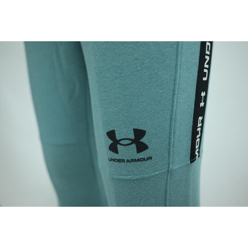 Pantalones Under Armour Accelerate Off-Pitch, Verde, Hombres