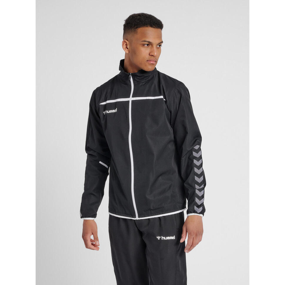 Kurtka Hummel hmlAuthentic Training Jacket czarna