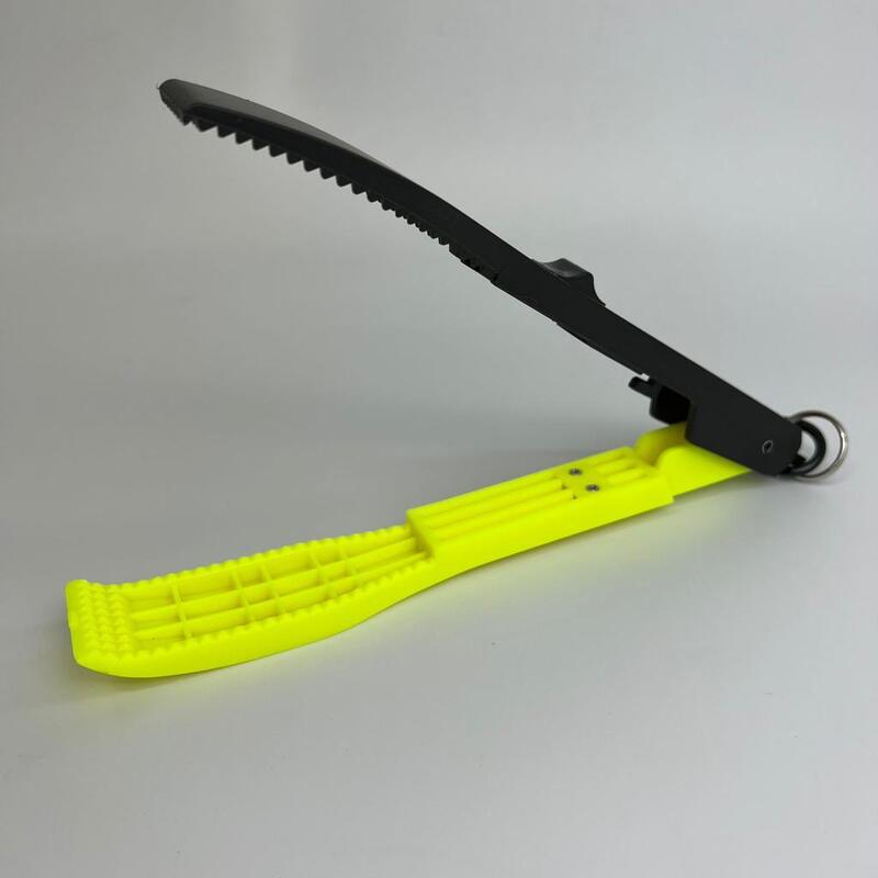 ZP002 Fishing Pliers - BLACK/YELLOW