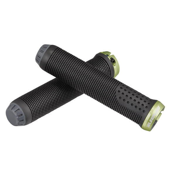 Poignées verrouillables Spike 30 - noir/vert      2790€ 2799€ -0%    * La vente débute le 07/04/2025    SPANK Poignées verrouillables Spike 30 - noir/vertVendu exclusivement en ligne   