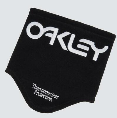 Halsbedekking oakley tnp