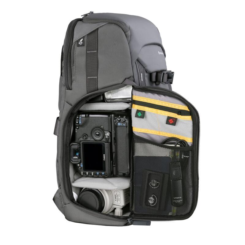 Mochila fotográfica apertura lateral diestros-zurdos Vanguard Veo Adaptor S46 BK