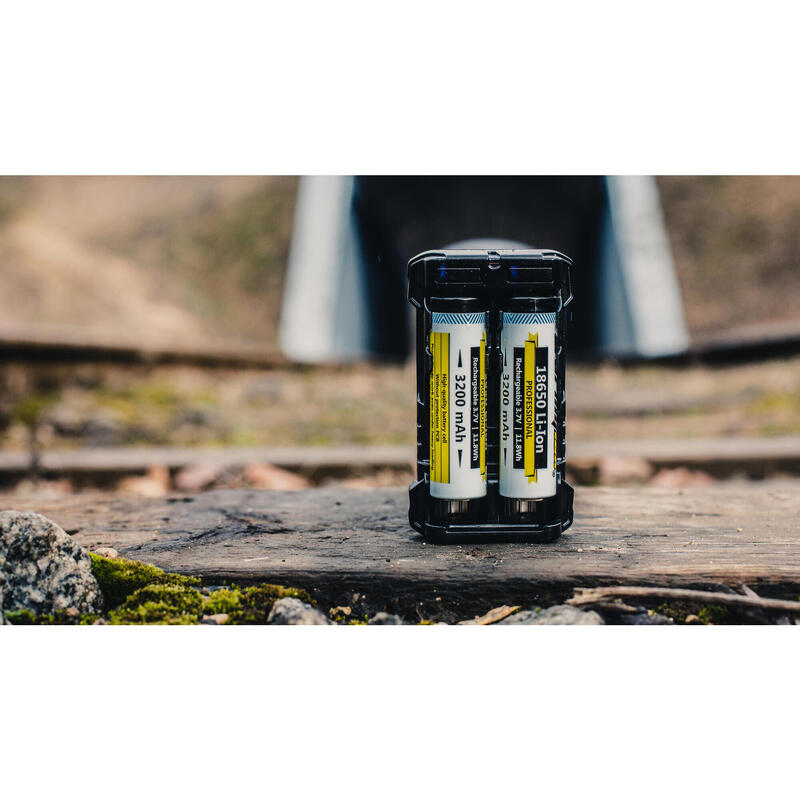 Ładowarka turystyczna Armytek Handy C2 Pro z funkcją Powerbank