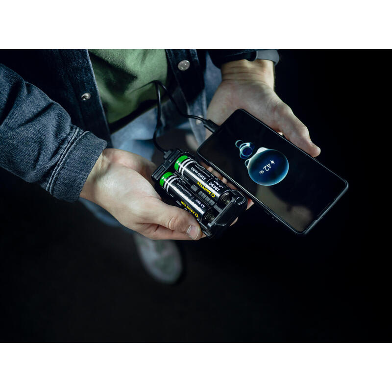 Ładowarka turystyczna Armytek Handy C2 Pro z funkcją Powerbank