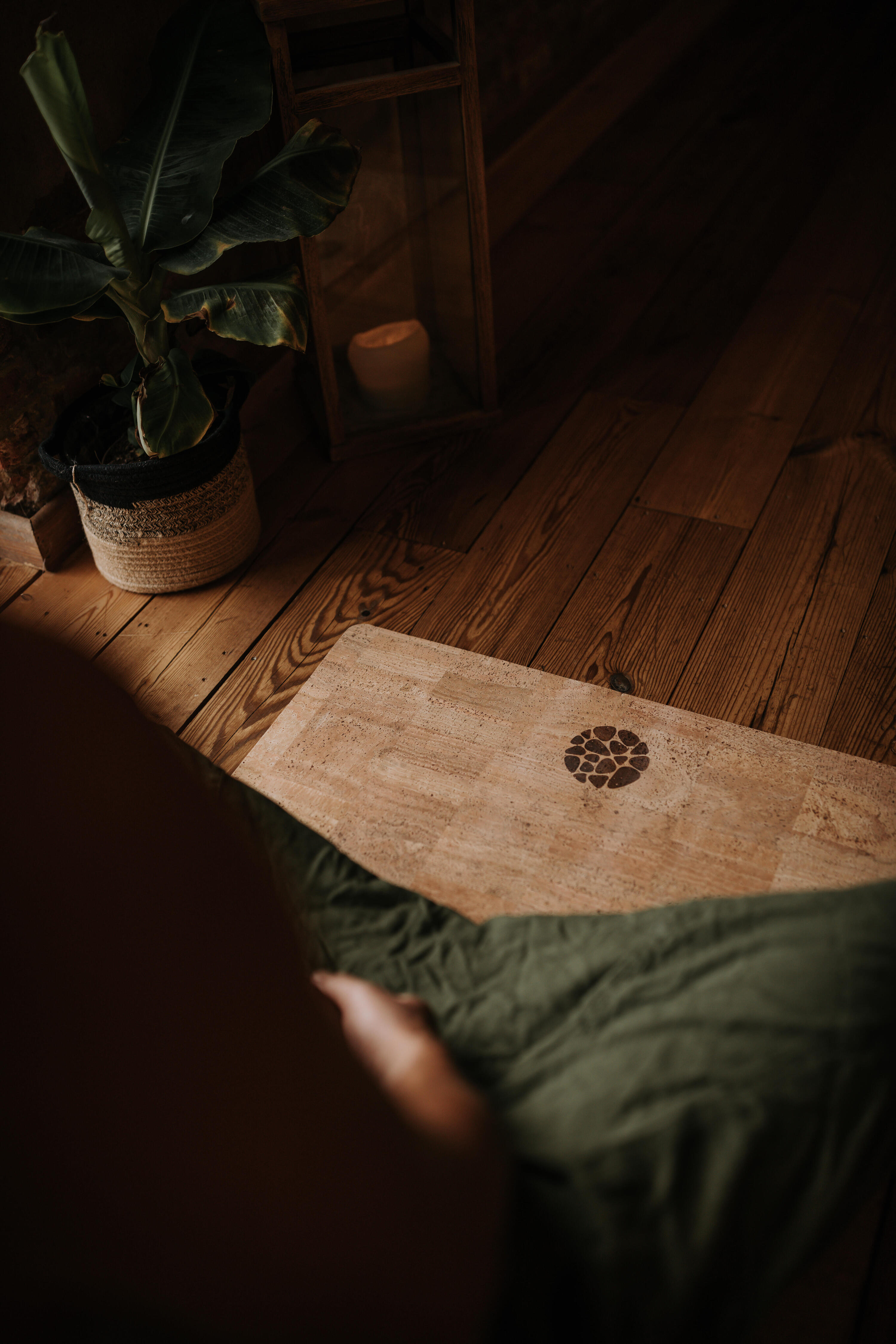 Esterilla de yoga de corcho Premium – con correa de transporte - 183x65x0,5cm 5/5