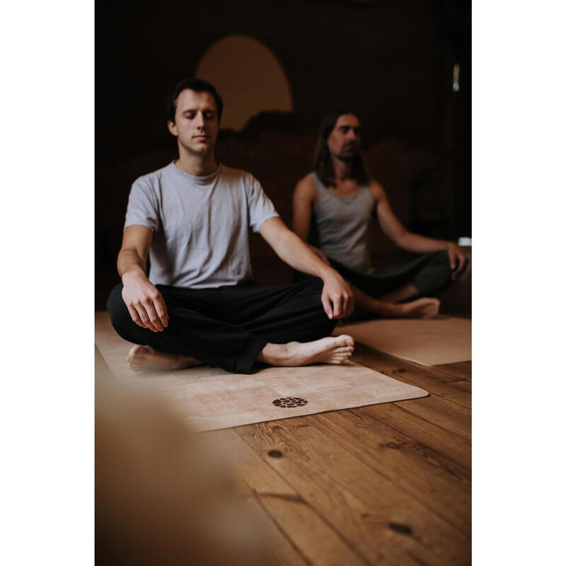 Tapis de yoga en liège premium - 5mm - Sangle noire inclue - 183x65cm