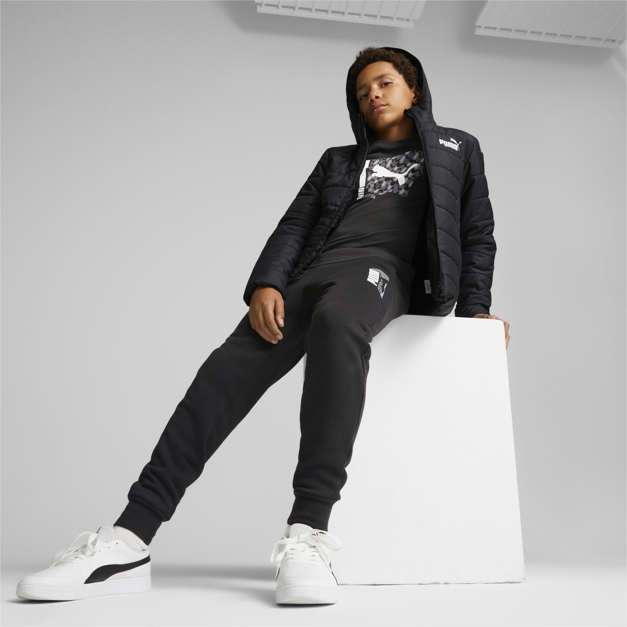Młodzieżowa ocieplana kurtka Essentials PUMA Black 4/7