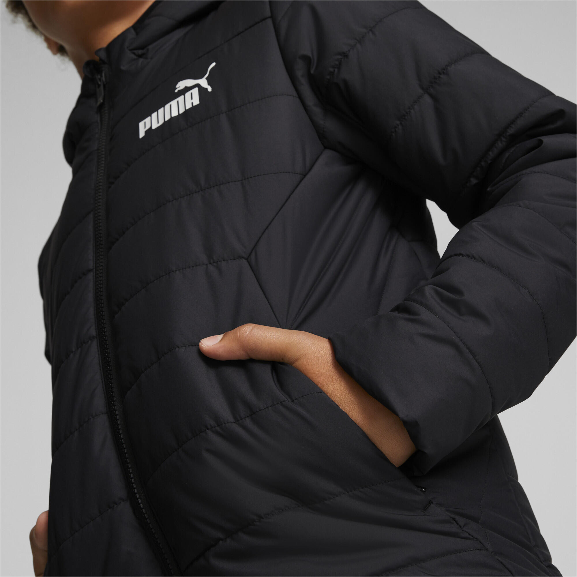 Młodzieżowa ocieplana kurtka Essentials PUMA Black 6/7