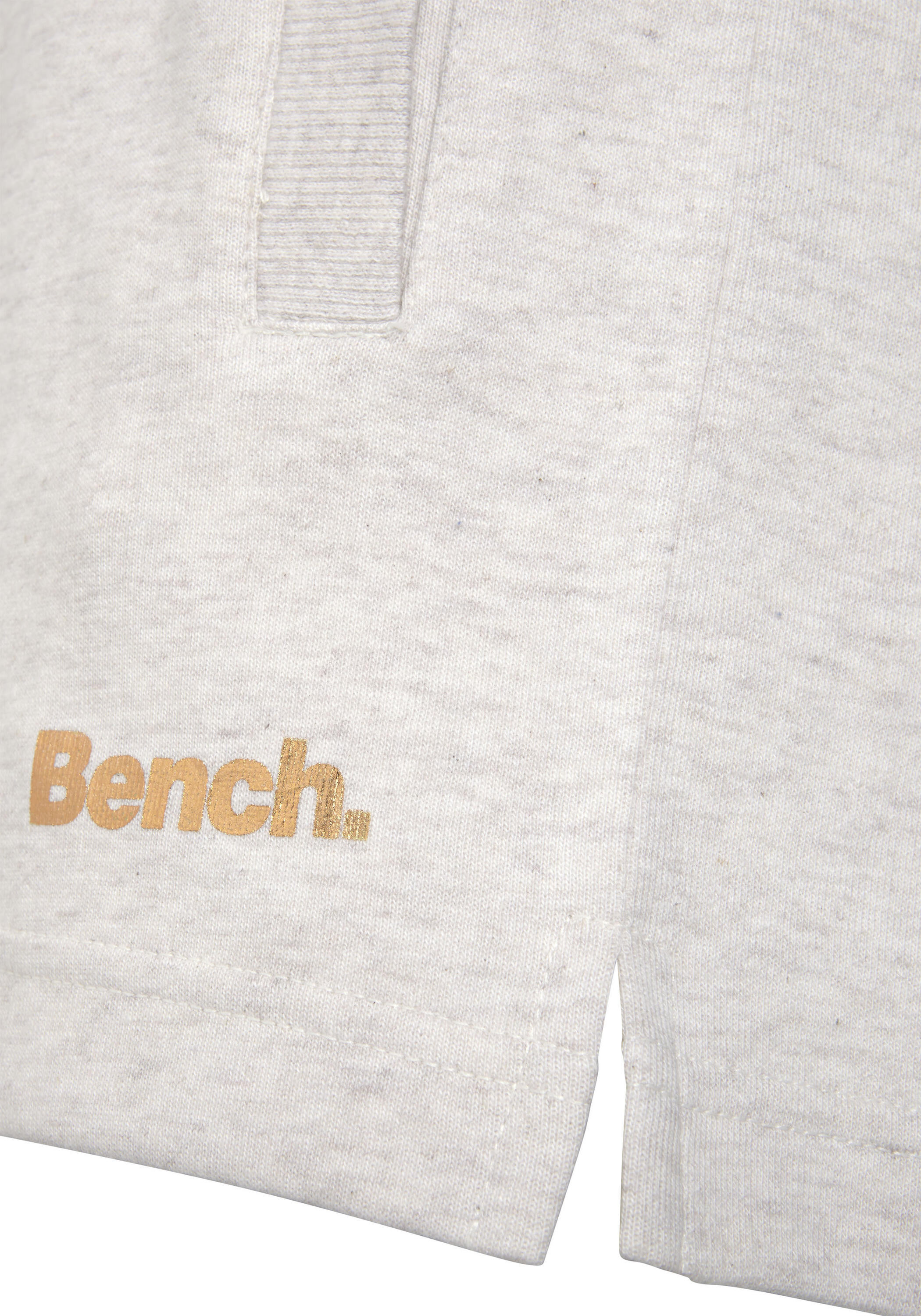 Damen Bench. Relaxshorts 4/6