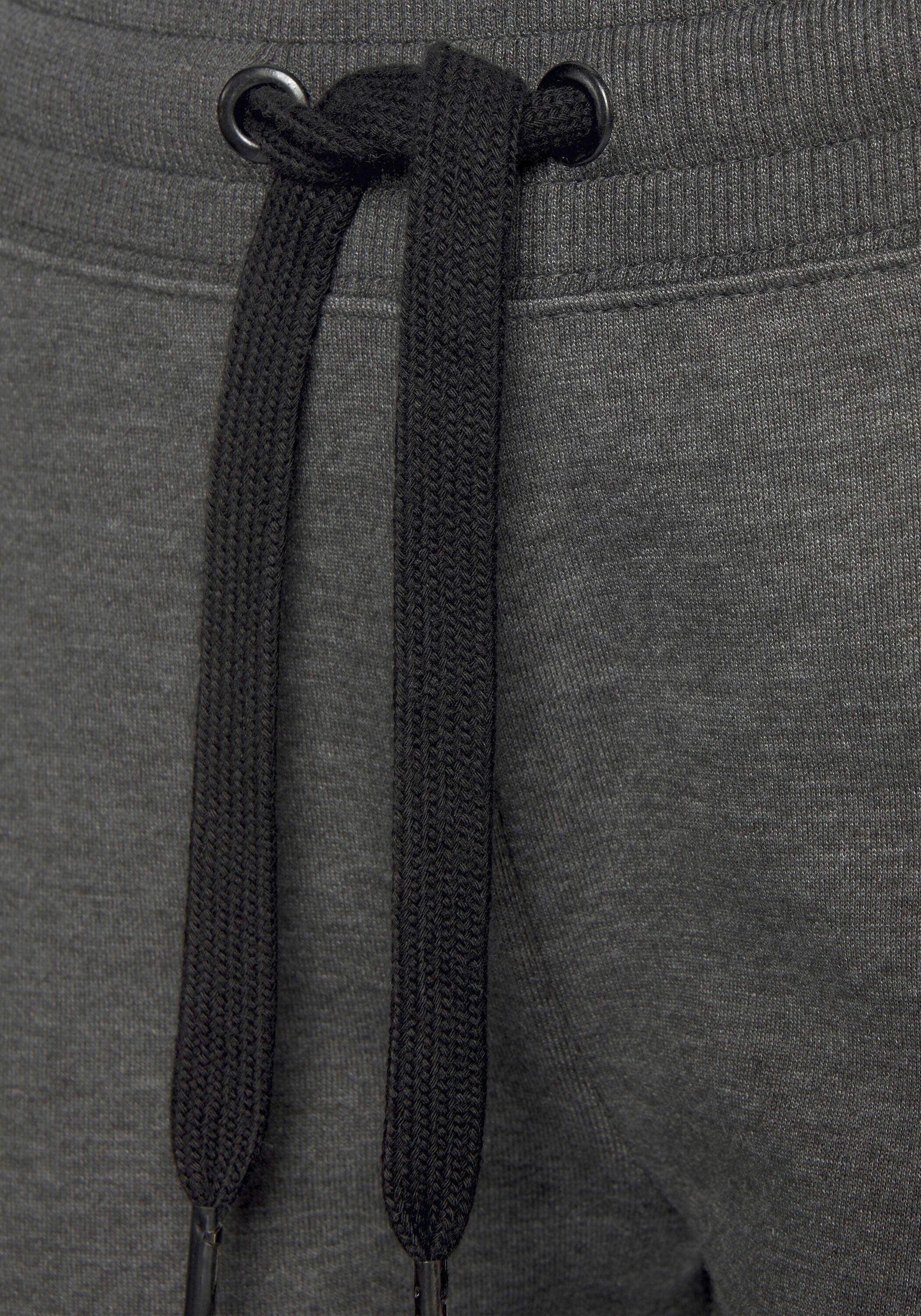 Damen Bench. Relaxshorts 4/7