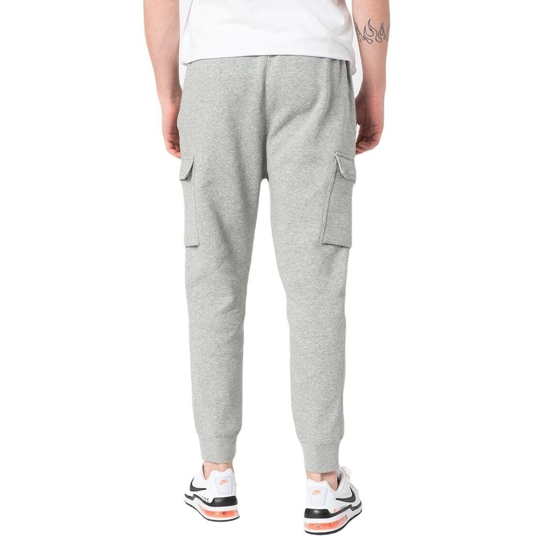 Un pantalon Nike Sportswear Club, Gris, Hommes 2/5