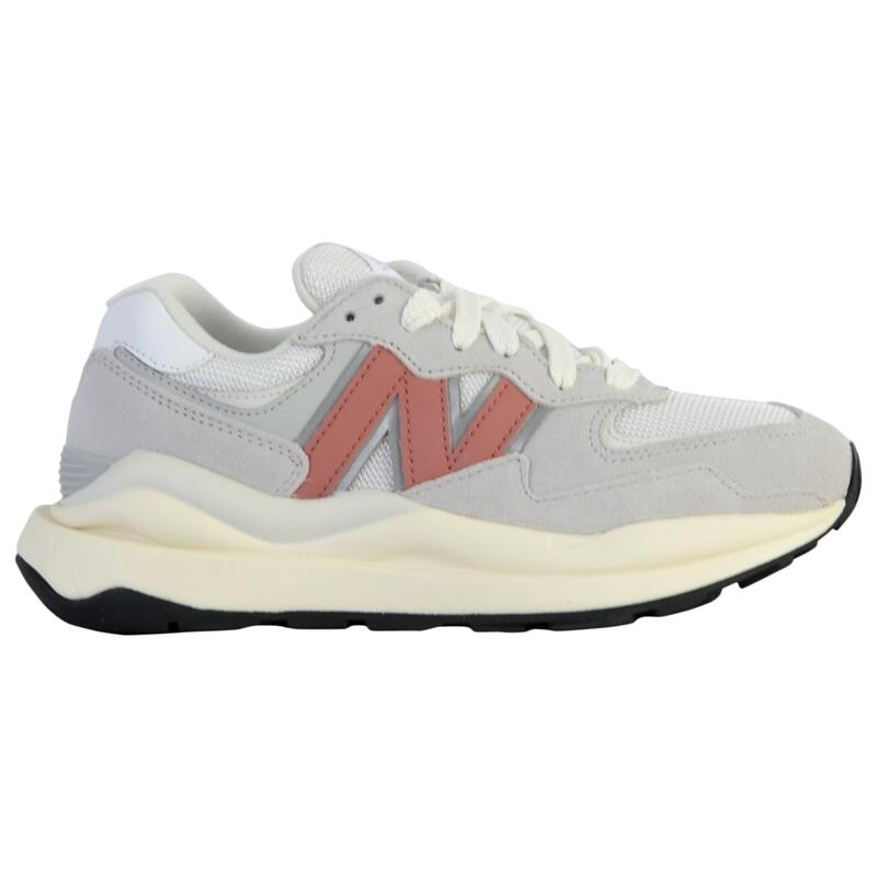 Chaussures Femmes New Balance 57/40 Gris