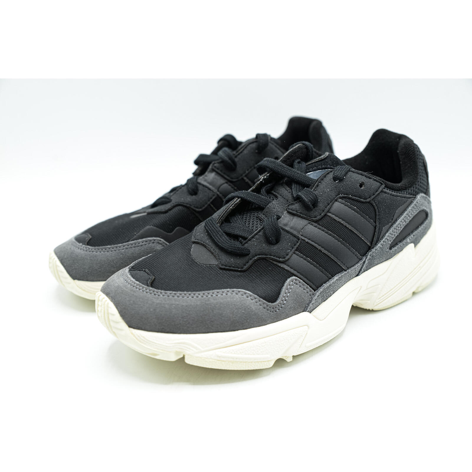 adidas Yung-96, Gris 3/6