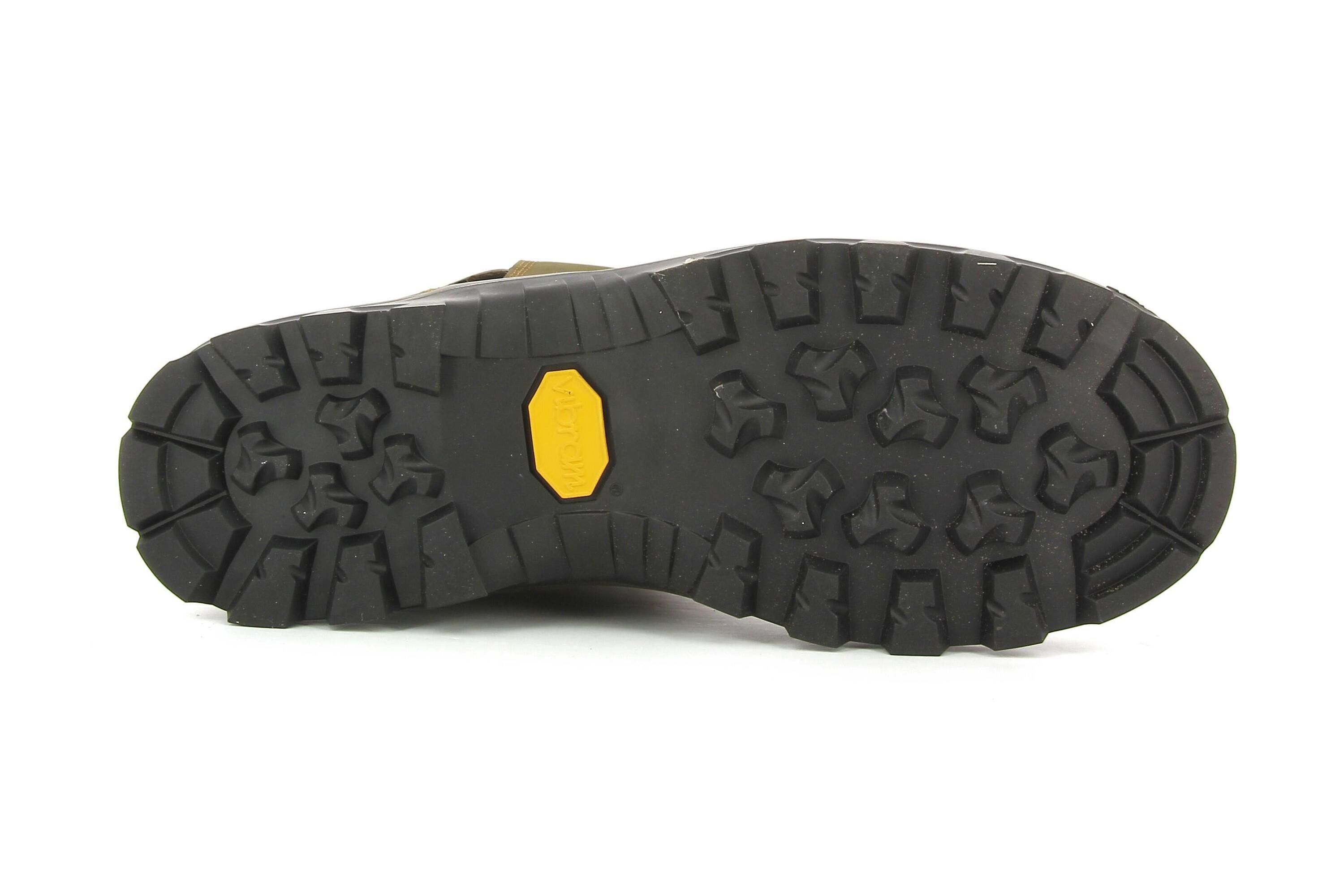 Botas de Caza y Trekking Impermeables para Hombre Chiruca Bulldog Boa 01 3/6