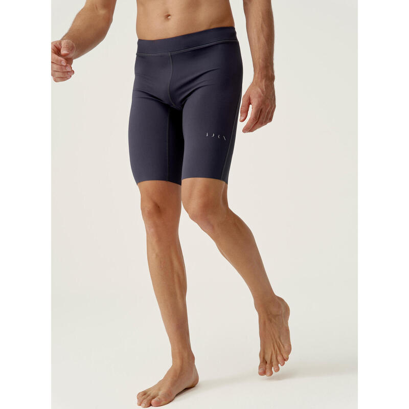 Short de sport pour homme en tissu performant