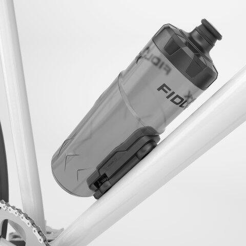 Può FIDLOCK Twist 600 avec base