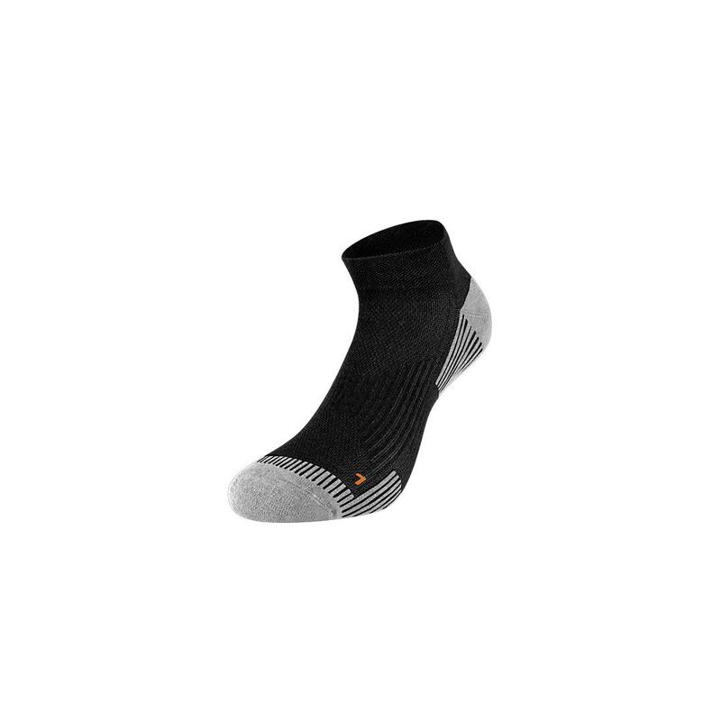 Calze tecniche adulto calzini montagna running fitness multisport corta nera