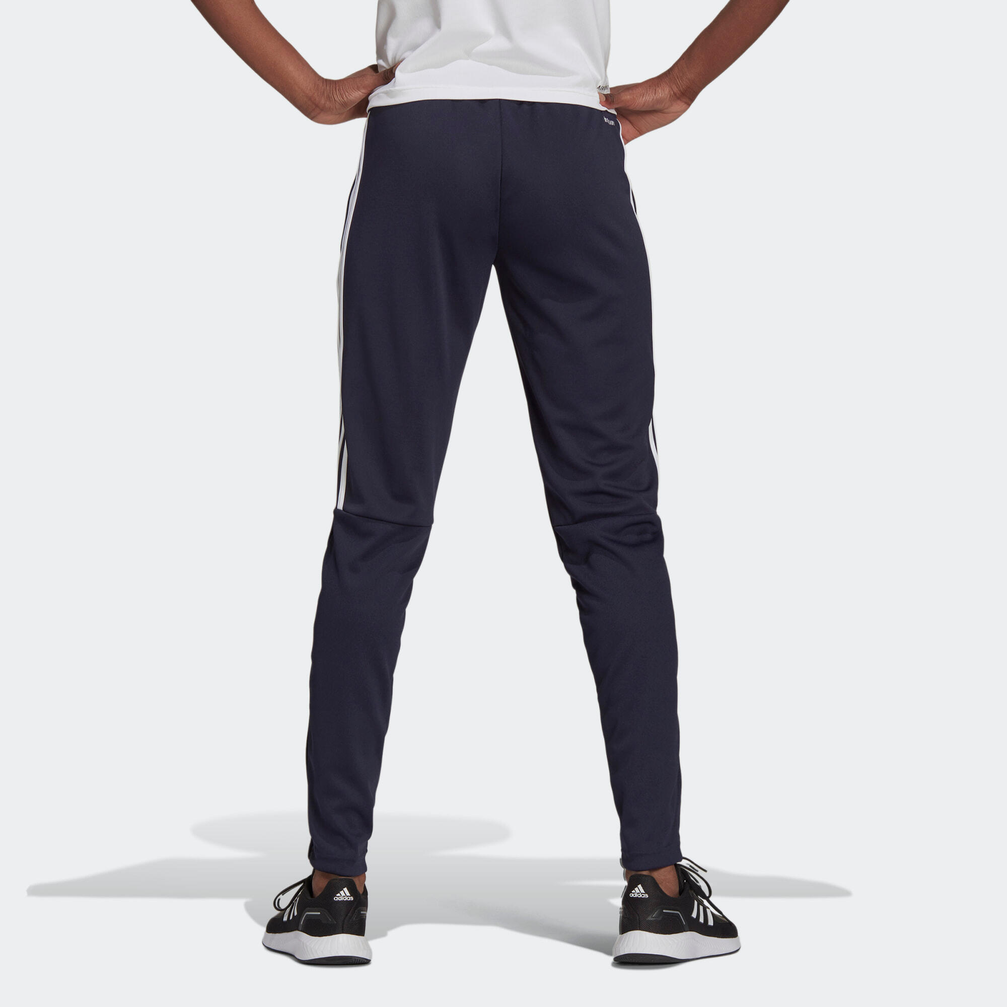 AEROREADY Sereno Cut 3-Stripes Slim Tapered Pants 4/5