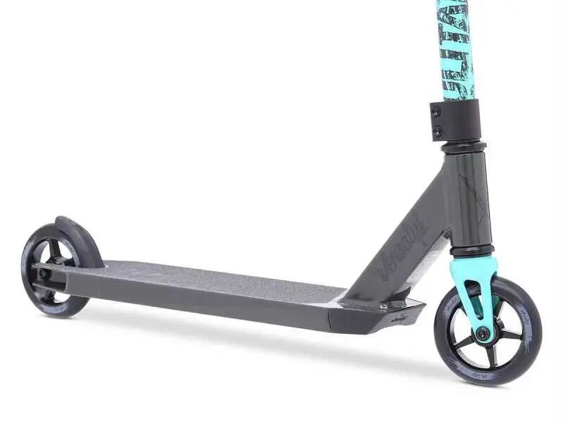 VERSATYL Trottinette Freestyle Cosmopolitan V2 Bleu Noir 4/5