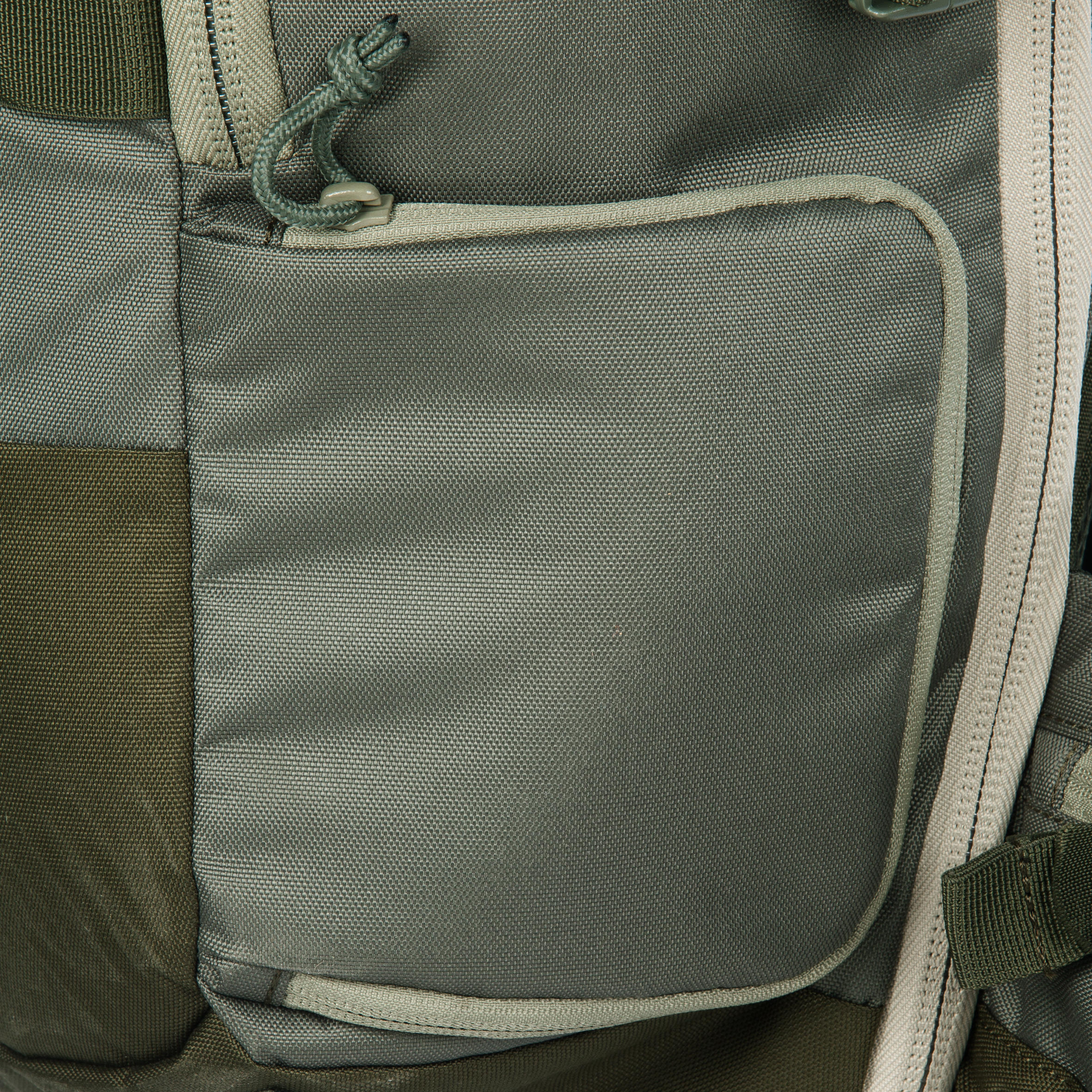 45L Compact Backpack - Green 13/15