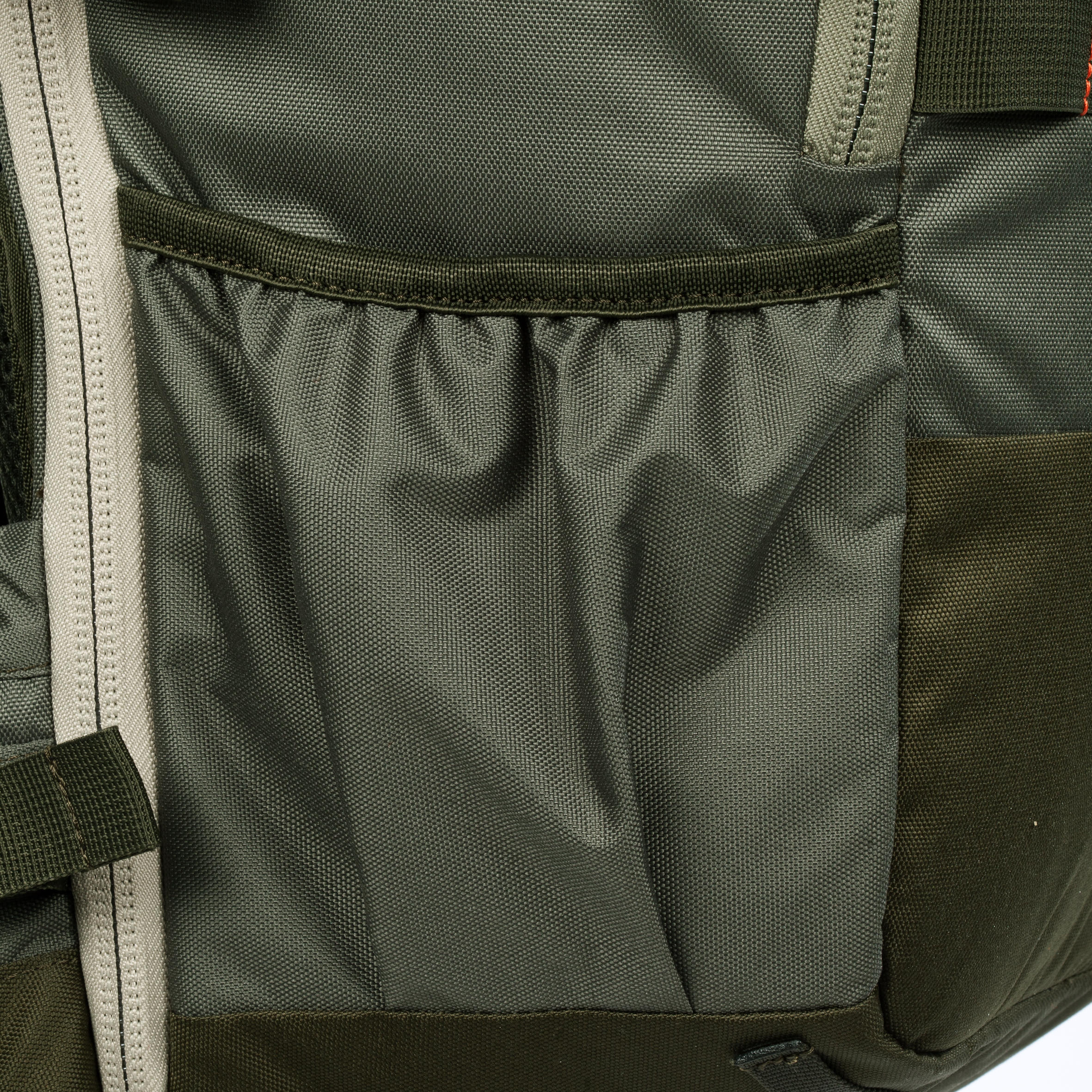 45L Compact Backpack - Green 10/15