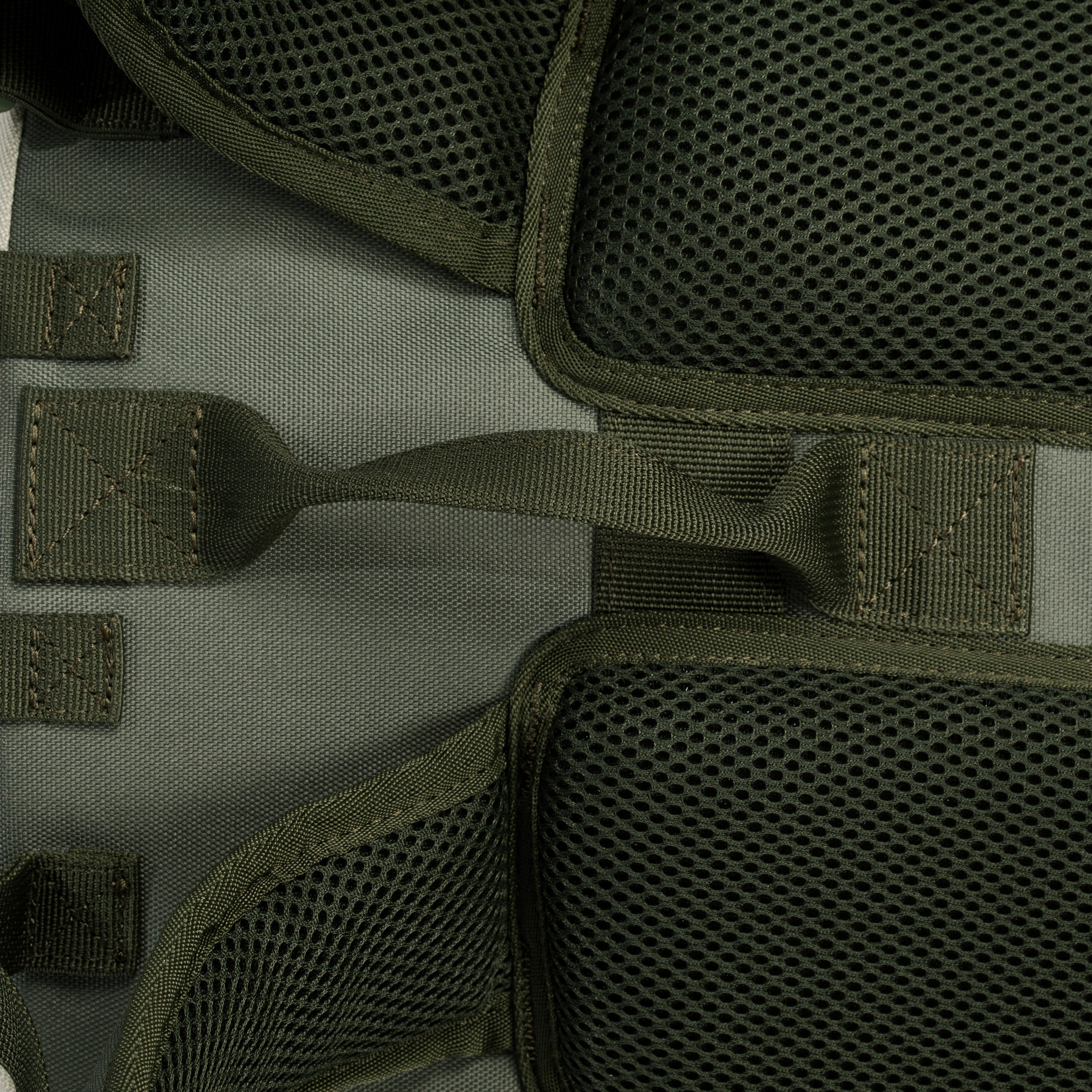 45L Compact Backpack - Green 14/15