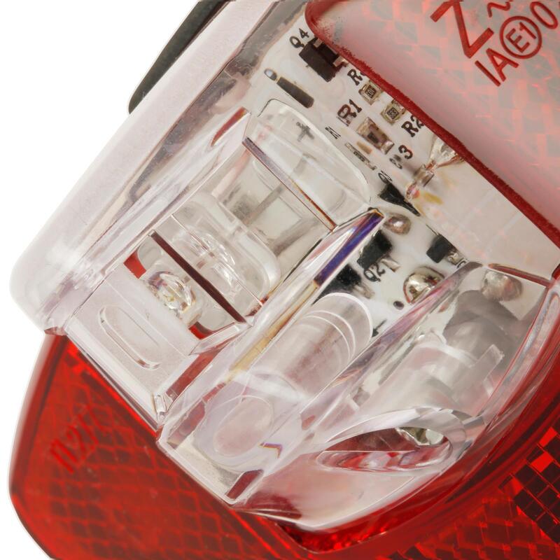 Dinamós hátsó LED kerékpár lámpa