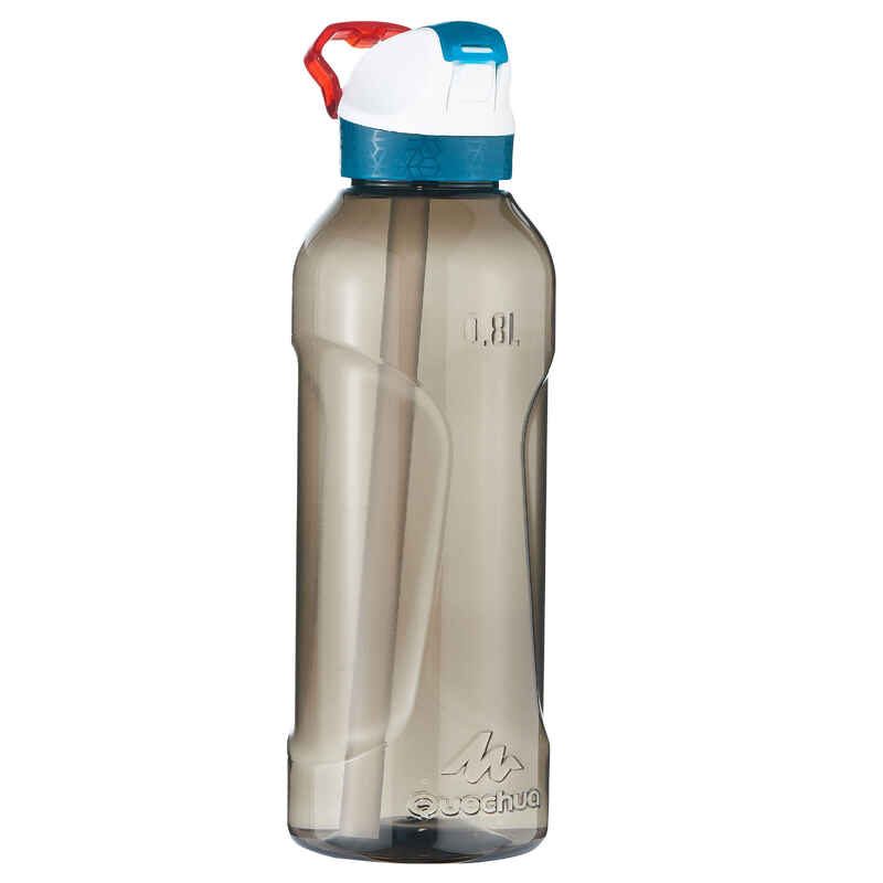 زجاجة مياه 900 مصنوعة من البلاستيك- للتنزه 0.8 لتر ذات غطاء بشفاطة - لون أسود