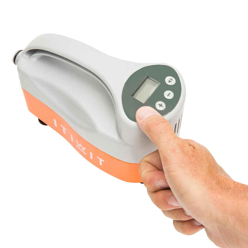 Elektrická pumpa 0 15 PSI (12 V 15 A) na paddleboard alebo kajak