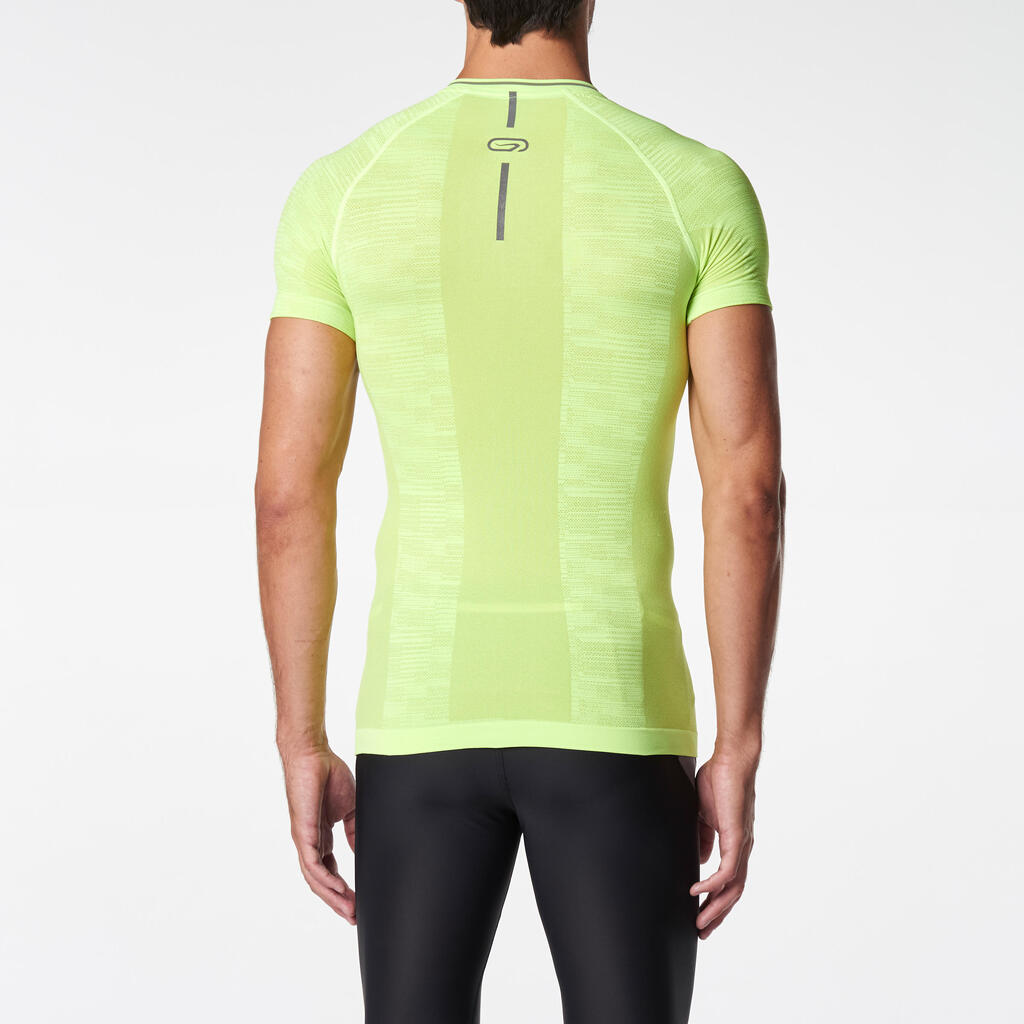 Laufshirt kurzarm nahtlos Kiprun Skincare Herren schwarz/grau