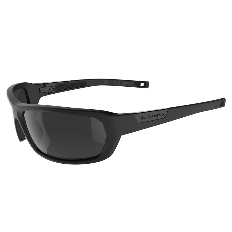 Lunettes de randonnée adulte RANDONNÉE 200 noires catégorie 3 Lunettes de randonnée adulte RANDONNÉE 200 noires catégorie 3