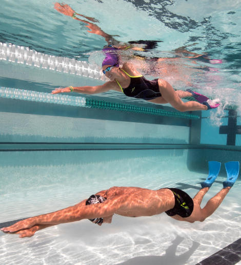 NATATION : TOP 5 DES EXERCICES AVEC PALMES NATATION : TOP 5 DES EXERCICES AVEC PALMES
