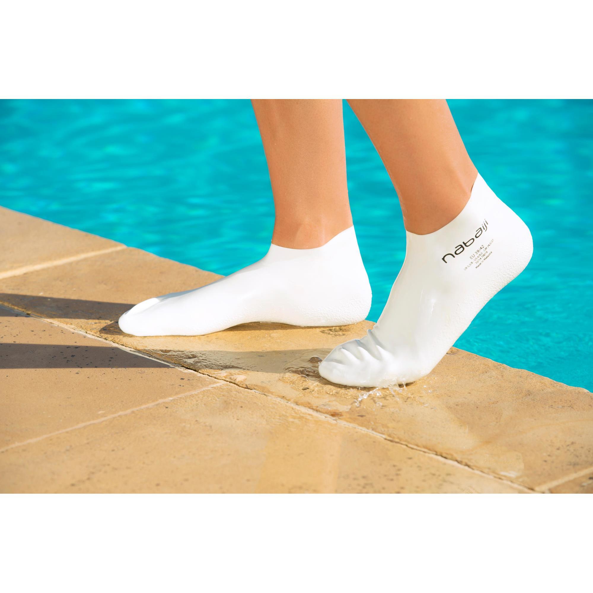 WHITE ADULT LATEX SWIMMING SOCKS 