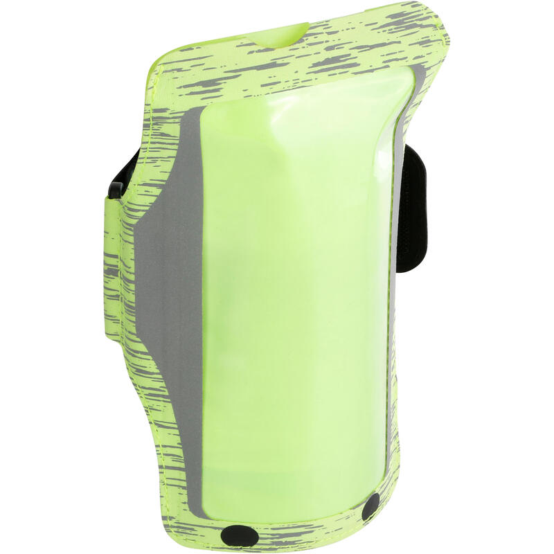 Smartphonehouders en armbanden lopen