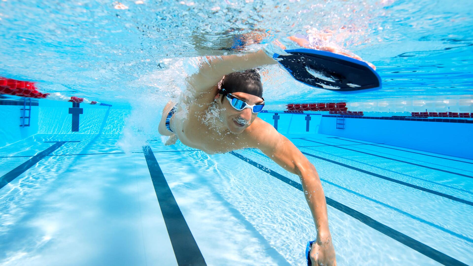 10 exercices pour s’amuser à la piscine