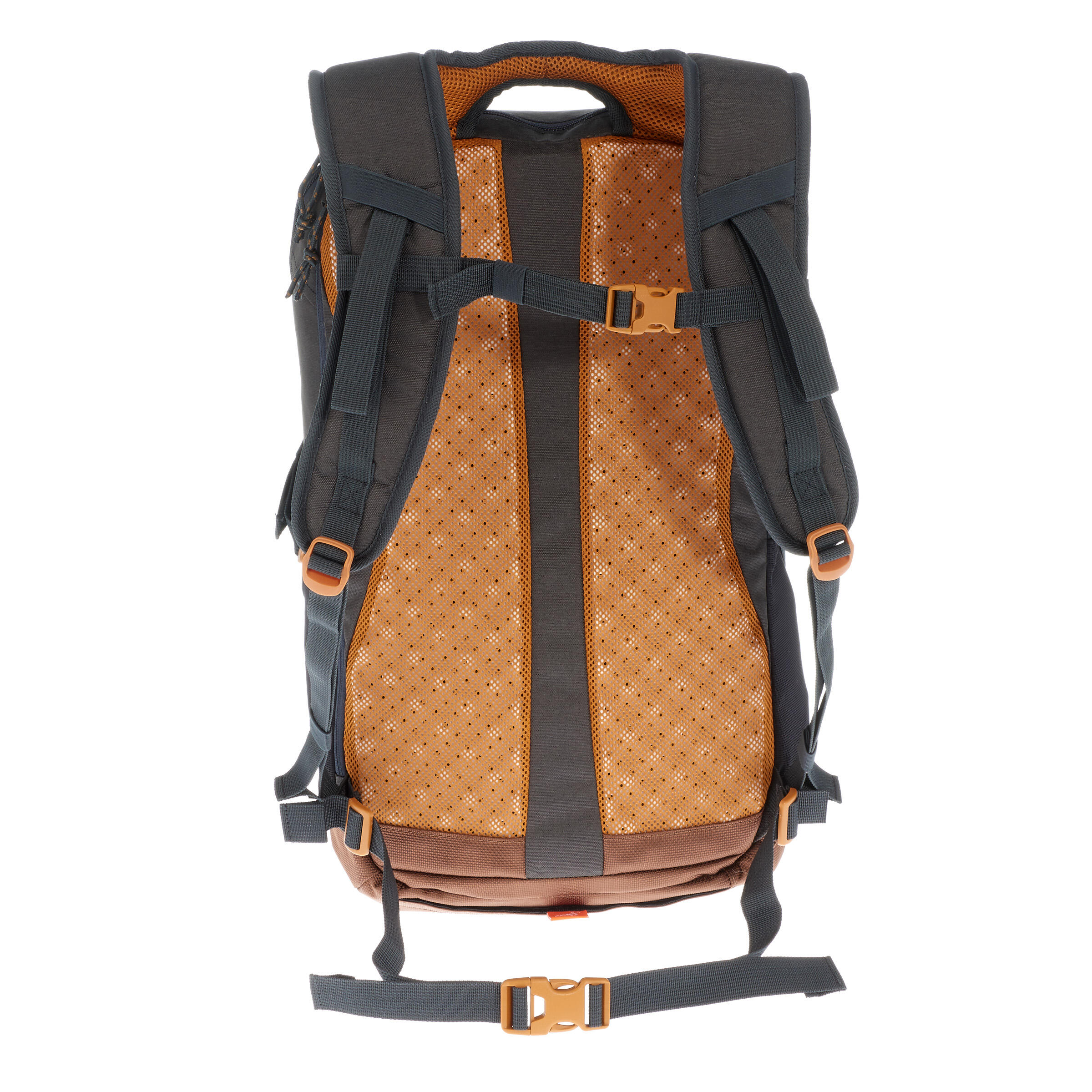 Mochila Pequeña De Montaña y Trekking Qechua NH500 30L Gris Oscuro -  Decathlon