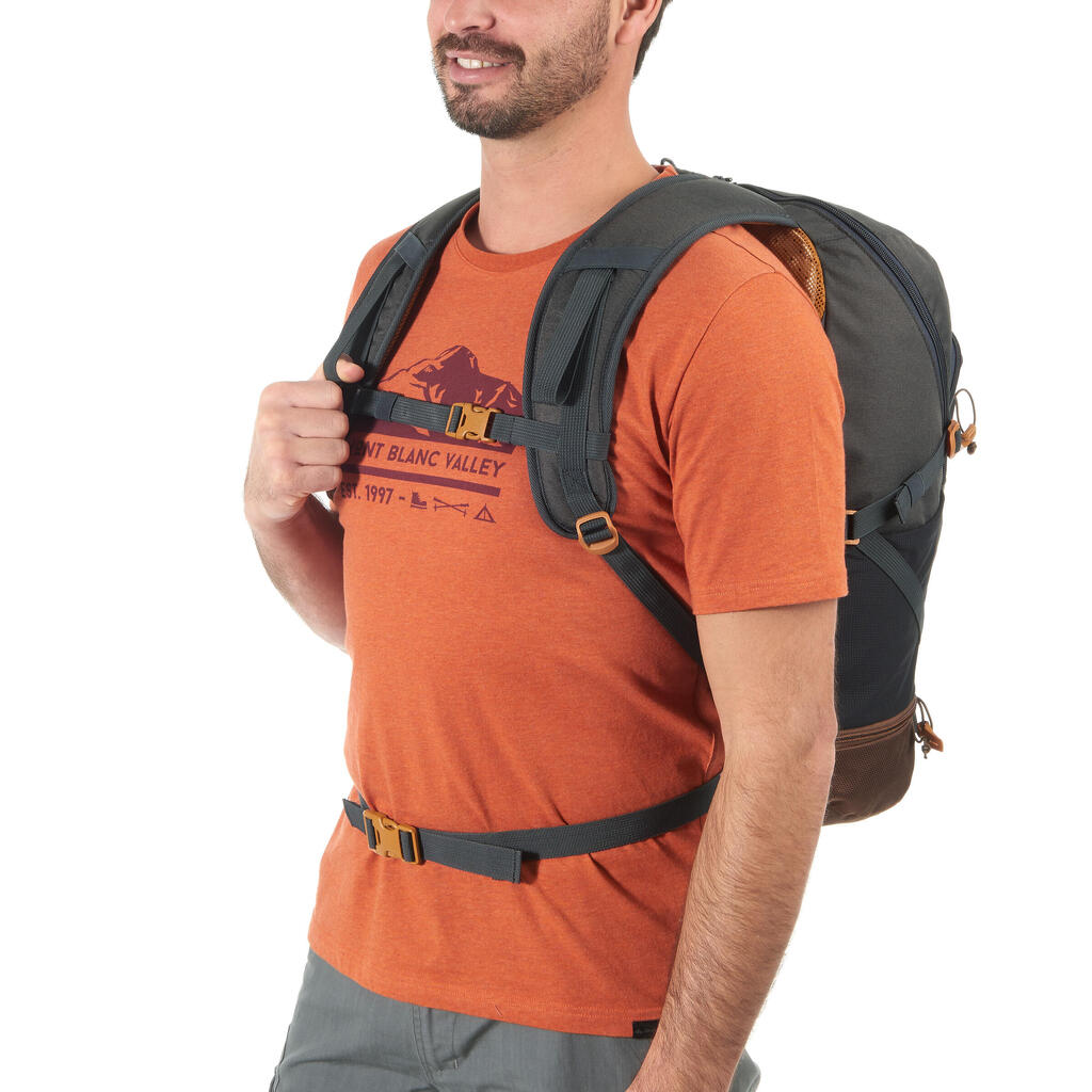 Tamnosivi ranac za planinarenje NH500 (30 l)
