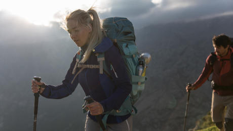 bienfaits-couple-trek-montagne bienfaits-couple-trek-montagne