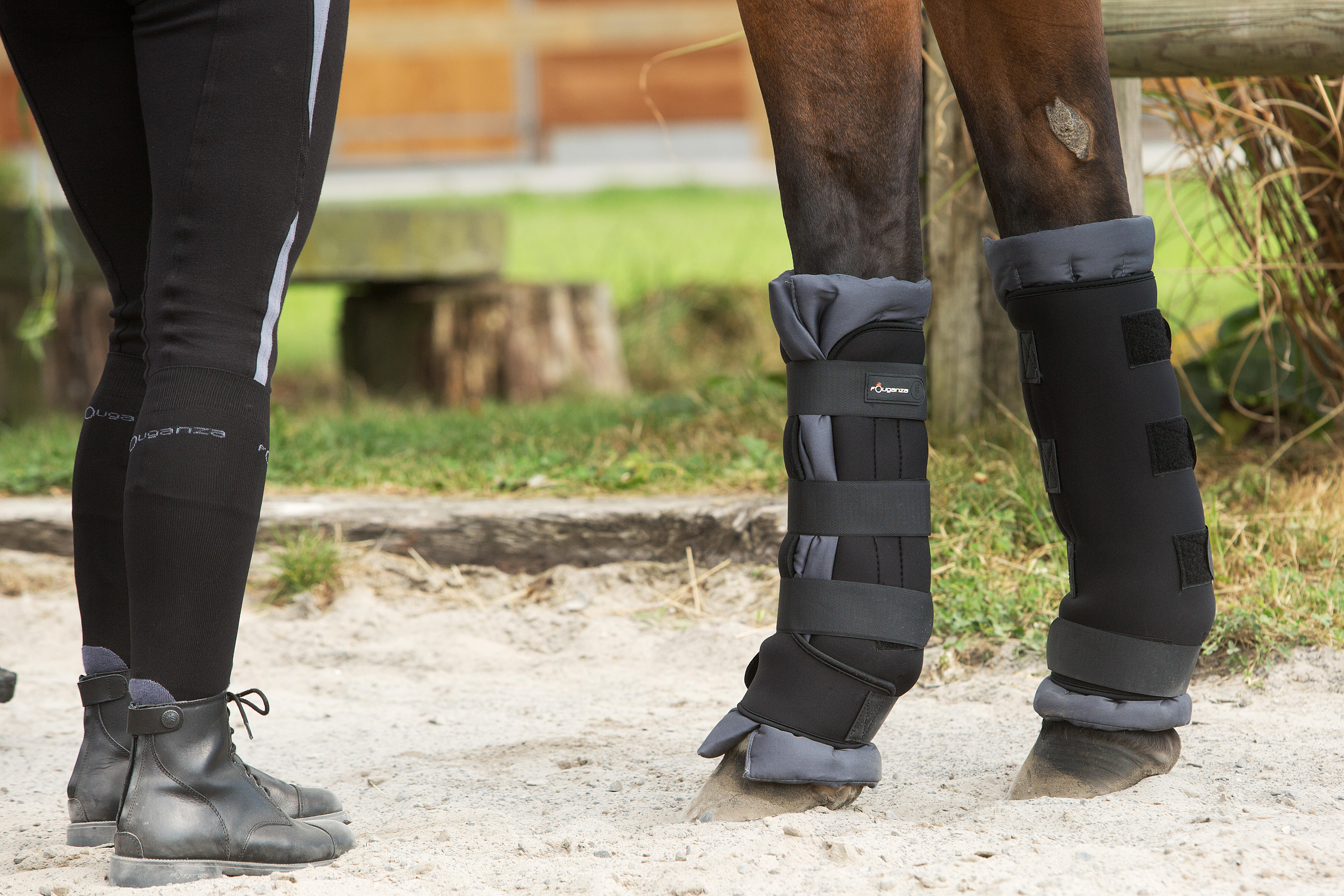 Horse Riding Stable Boots With Integrated Cotton Pads For Horse Pair - Black - FOUGANZA