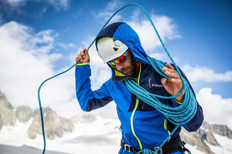 Si estás buscando chaquetas de nieve encuentra también Chaquetas para alta montaña