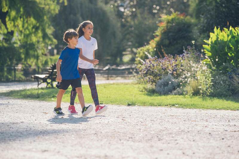 7 SFATURI PENTRU O SESIUNE DE MERS SPORTIV ALĂTURI DE COPILUL TĂU