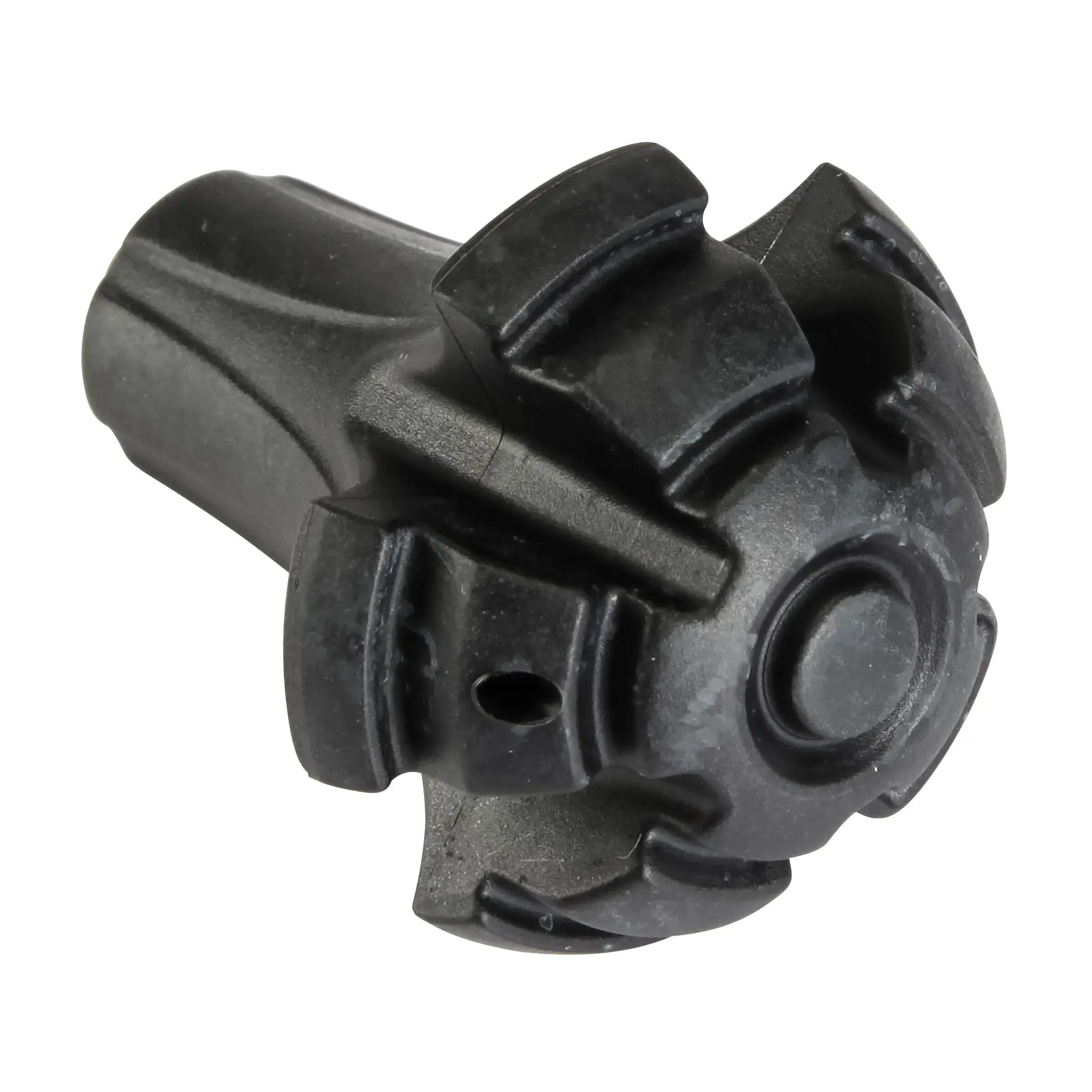tips for transforming the ends of your pole into shock absorbers for hard ground 4/9