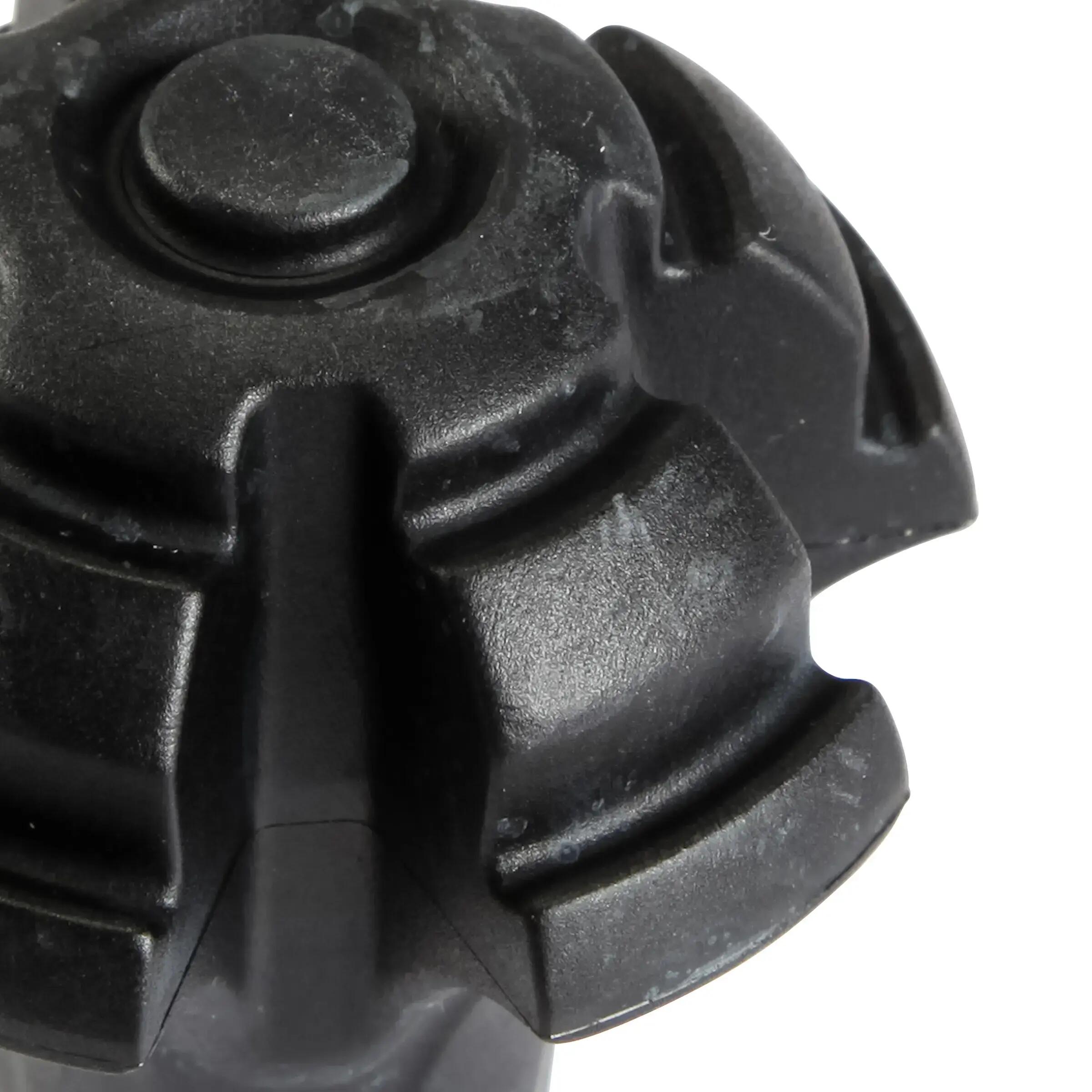 tips for transforming the ends of your pole into shock absorbers for hard ground 8/9