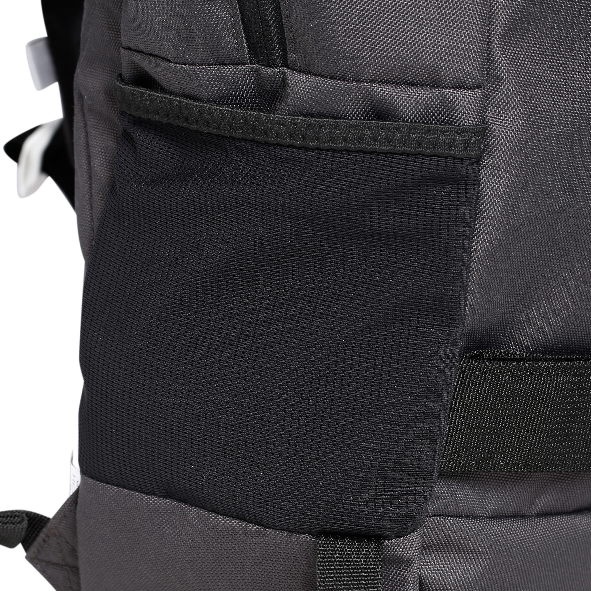 23L Skateboarding Backpack Mid Black Decathlon